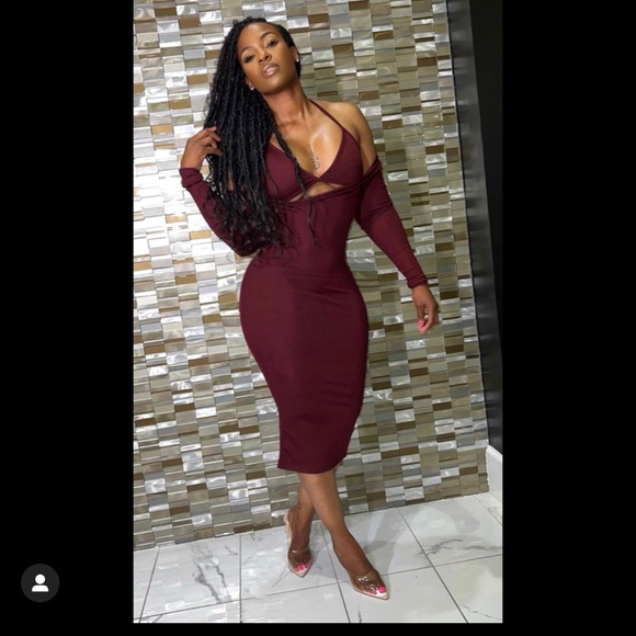 Symphony Dresses & Skirts - Bra Top Shaped Neck MIDI Dress